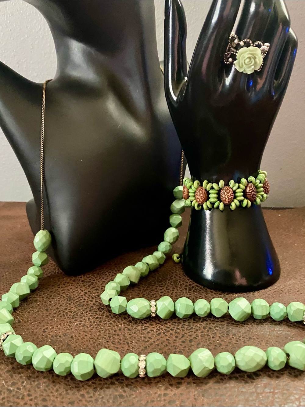 J. Crew Mint Sage Green Faceted Bead 36” Necklace with Rhinestone Spacers,w/Ring